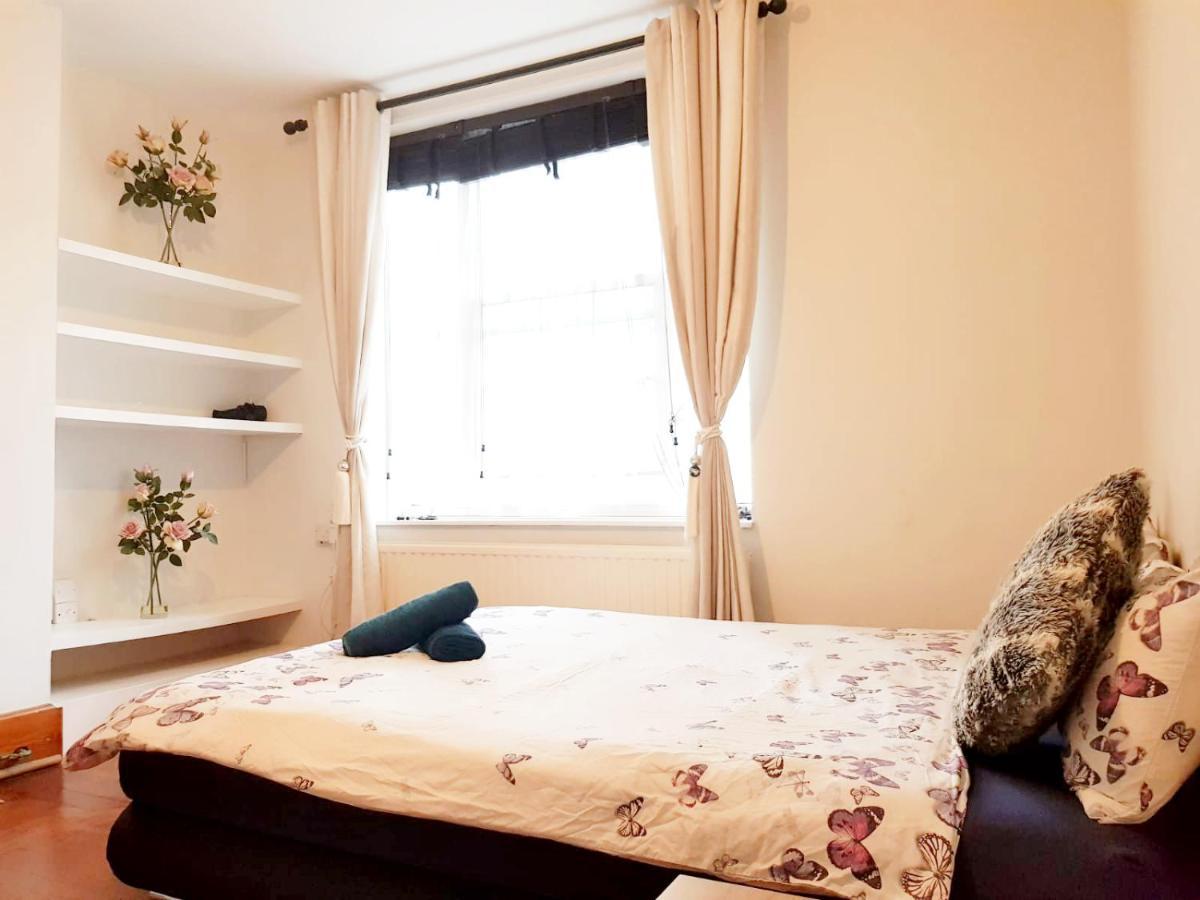 Waterloo Rooms Londra Esterno foto